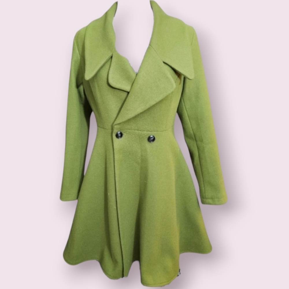 Elegant Green Women's Blazer